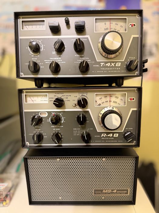 Linie radio vintage Drake – T-4XB + R-4B + MS-4 + sursă AC4