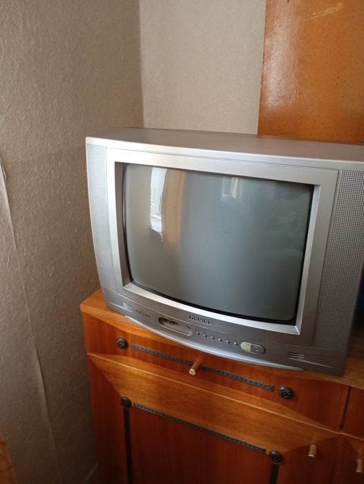 Продам телевизор марки Тошиба