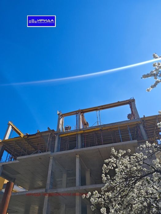 Продава се Тристаен апартамент в София, Левски В - 134 кв.м за 1700 €/кв.м - Снимка #1