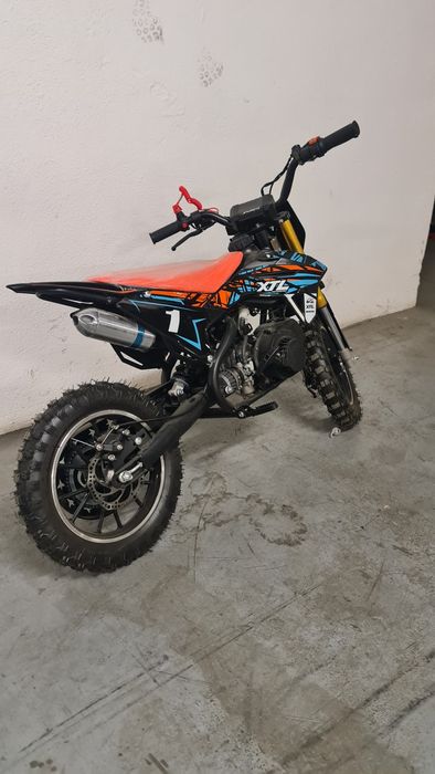 Cross 49cc xtl pentru copii cu garanție și livrare în toată tara