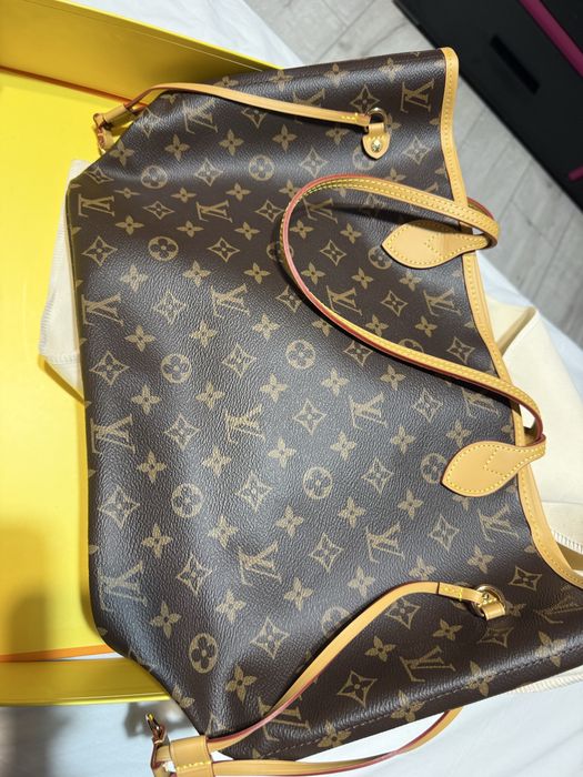 Нова чанта LOUIS Vuitton