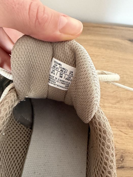 Asics Jog 100s маратонки