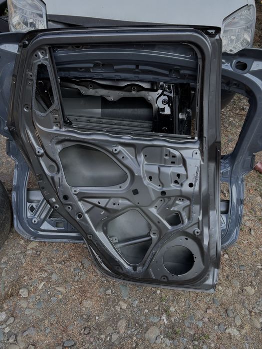 Врата Сузуки/Suzuki Swift