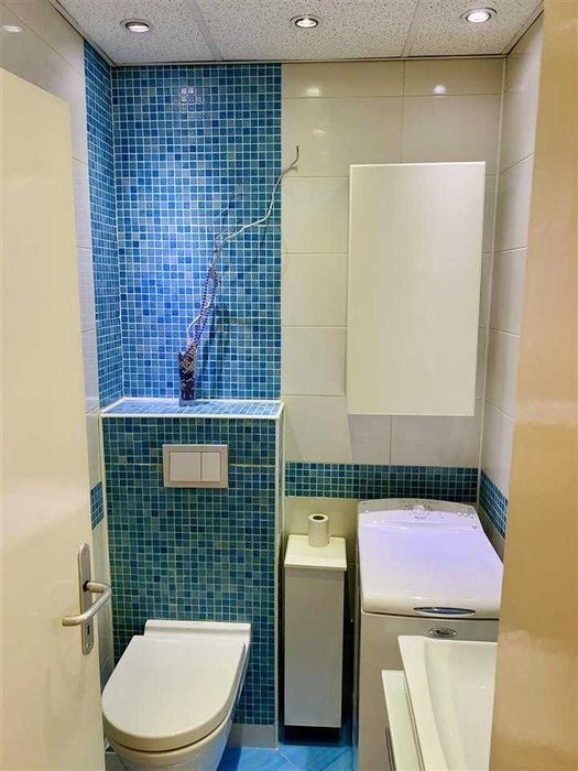 Продава се Тристаен апартамент в Бургас, Братя Миладинови - 104 кв.м за 1312 €/кв.м - Снимка #2