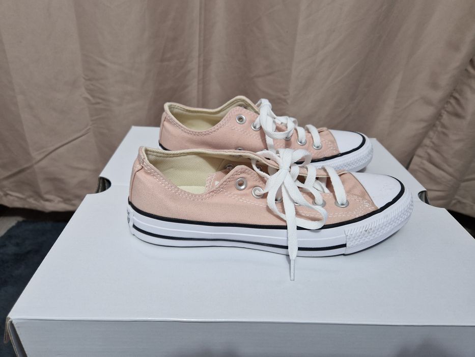 Tenisi Converse (dama)