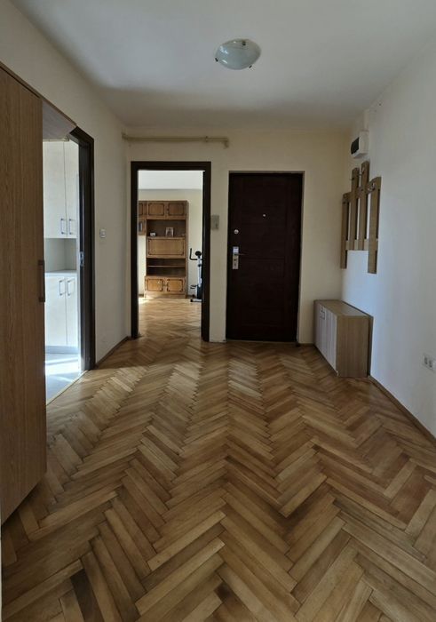 Apartament cu 2 camere de închiriat zona Alfa, Arad, centrală gaz, aer condiționat
