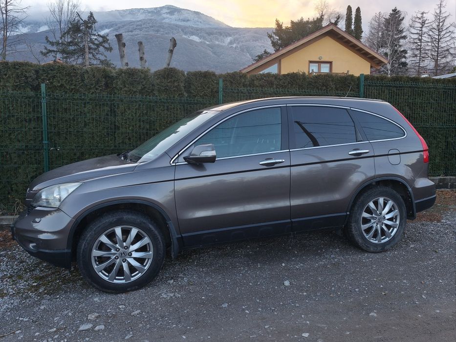 Продавам Хонда CRV , автоматик, дизел