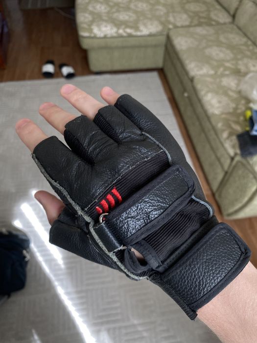 Кожанные перчатки, мотоперчатки