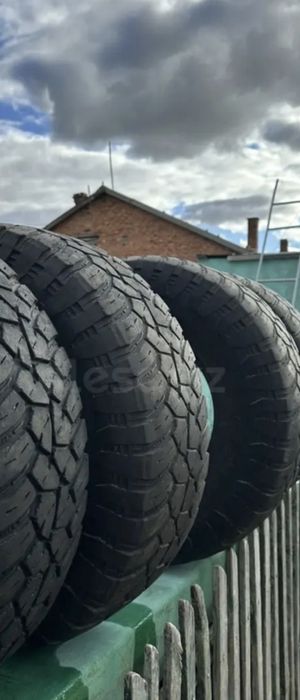 GENERAL GRABBER  LT 285/75 R 16   116/113 Q