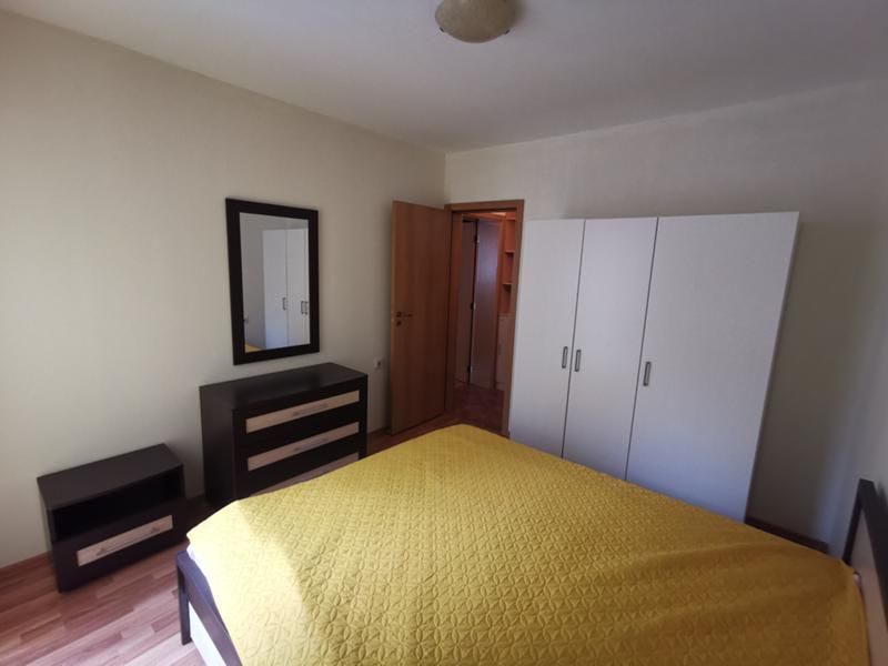 Дава се под наем Тристаен апартамент в София, Хиподрума - 70 кв.м за 790 € - Снимка #5