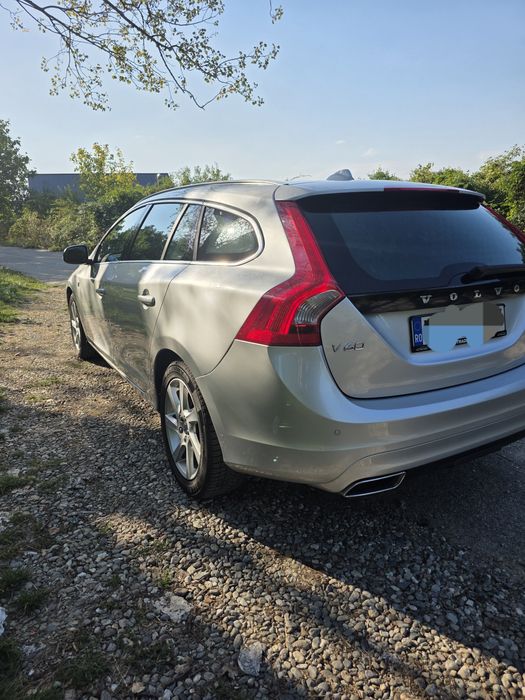 Volvo v60  din 2016 euro6 istoric ...
