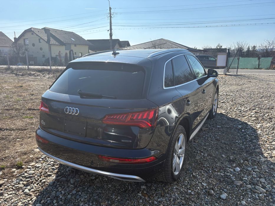 Audi Q5, progressive 45, anul 2019