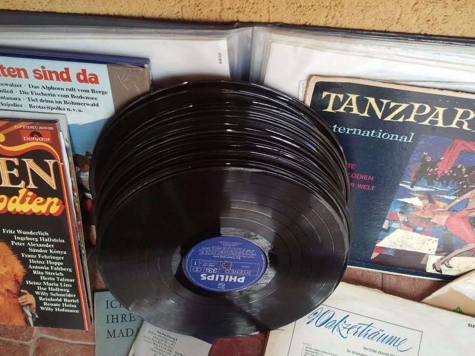 discuri vinil colectie de peste 100-150 buc