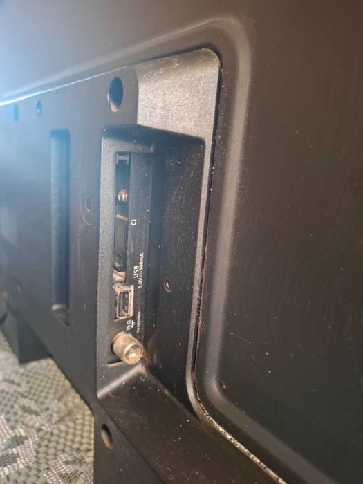 PHILIPS 32" 4500 Series 2019 септември