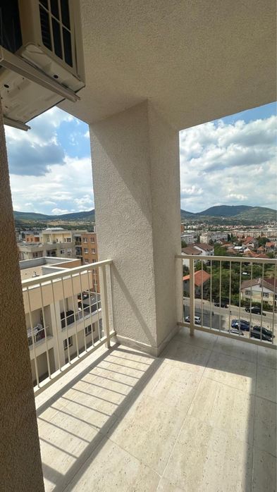 Inchiriez apartament 2 camere