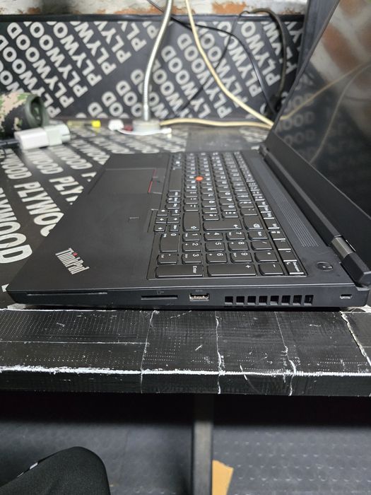 Lenovo ThinkPad P15 Gen 1