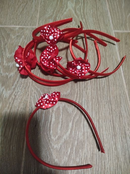 Мартеници на едро