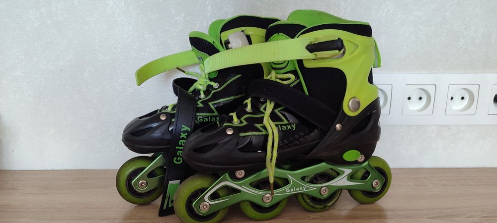 Продам роликовые коньки 3000 б/у