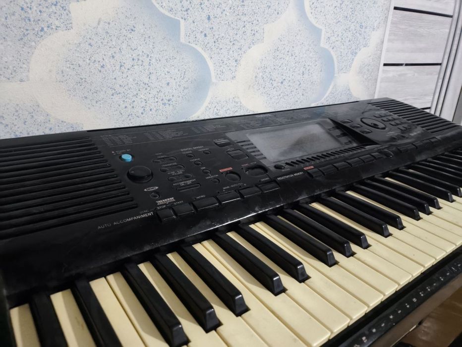 Pionino Ionika Yamaha b/u