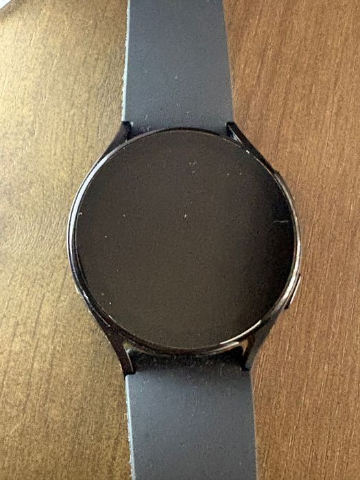 Смарт часовник Samsung Galaxy Watch 5