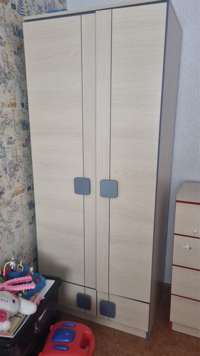 Продам детскую мебель