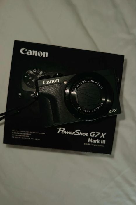 Canon G7x марк 3 камера