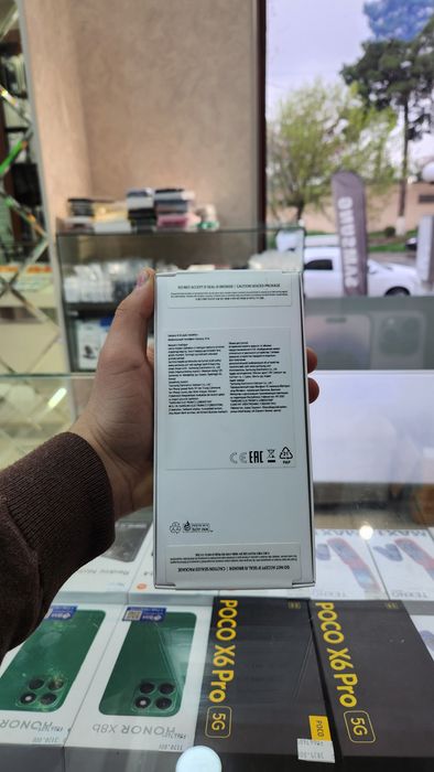 Samsung A16 yangi pachika