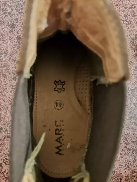 Велурени ботушки