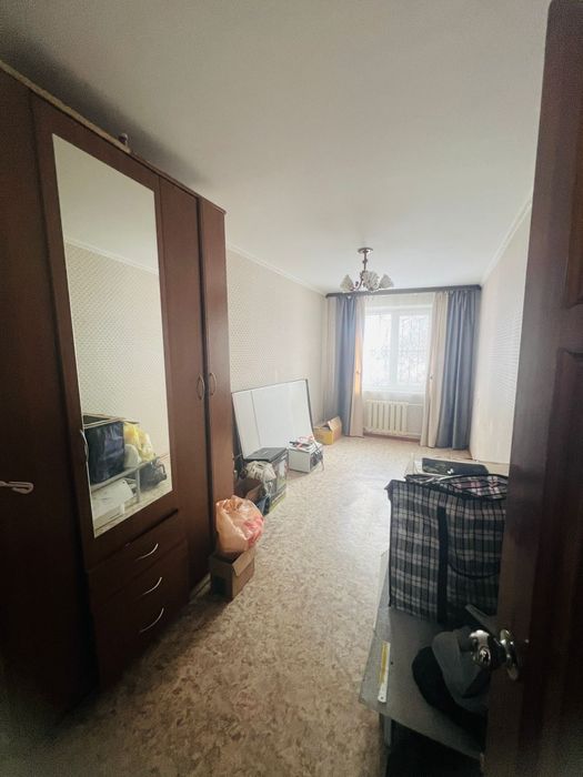 Продам 2 ком кв 46 м2 в районе 8 школы