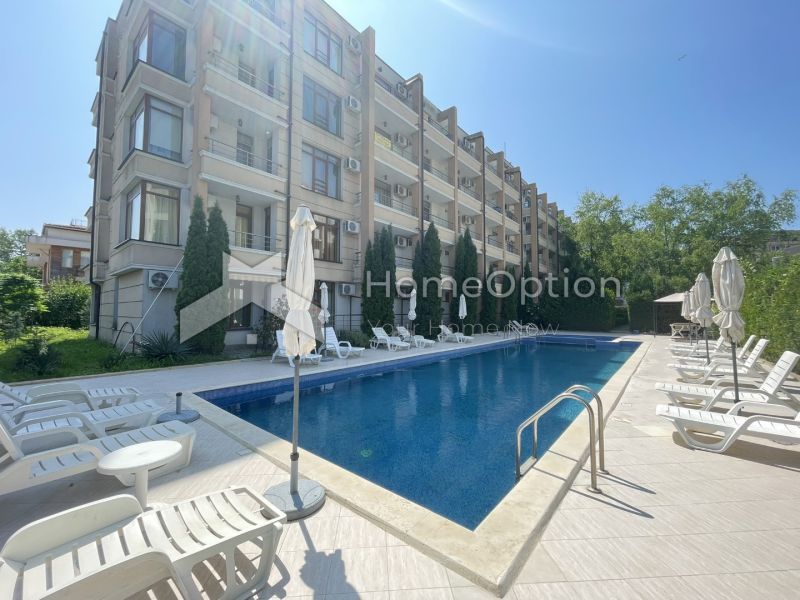 Продава се Двустаен апартамент в к.к. Слънчев бряг - 55 кв.м за 713 €/кв.м - Снимка #1