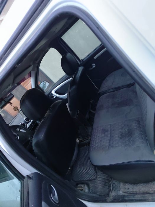 Lada Largus 2017 Yil