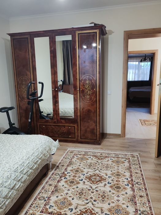 Casă de vânzare Cazasu
