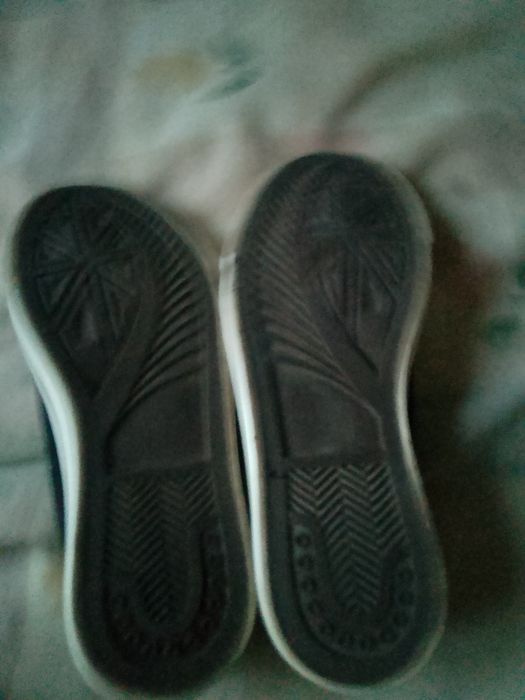 продам женские кеды