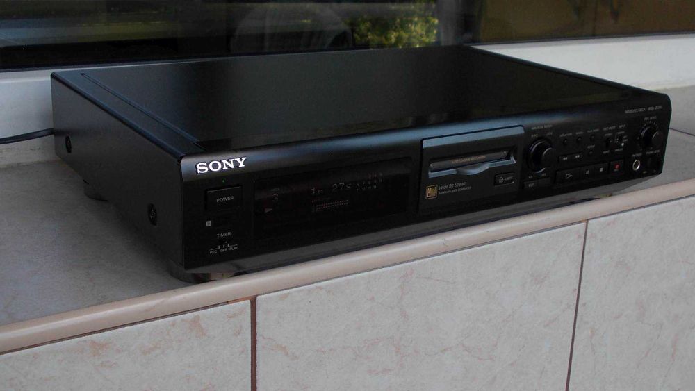 Minidisc SONY Mds-Je510,mini disc player + recorder,telecomanda,JAPAN