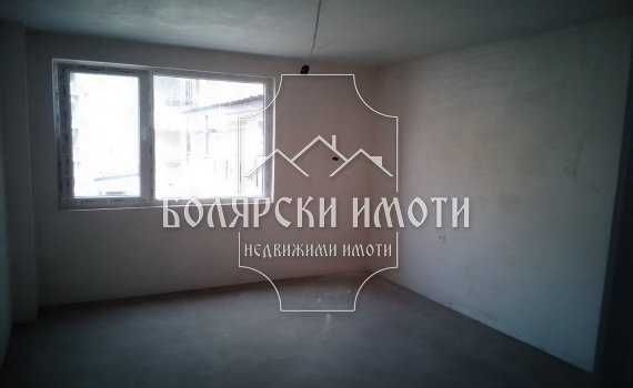 Продава се Тристаен апартамент в Велико Търново, Колю Фичето - 90 кв.м за 1300 €/кв.м - Снимка #3