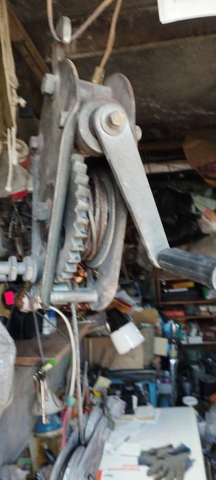 Продам таль-лебедку СССР.