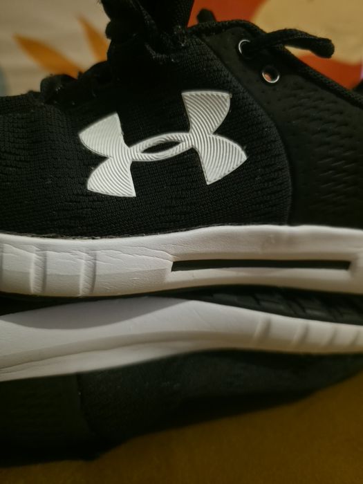 Маратонки Under armour