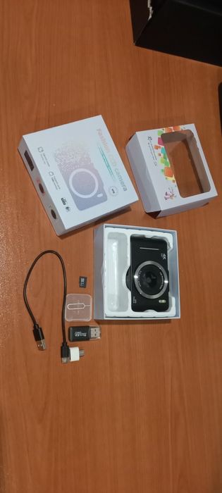 Фотоаппарат H16
Камера H16 4K 48MP + 64GB

*Описание:*
Продам камеру