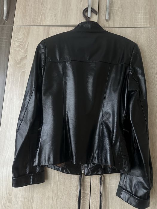 Куртка кожаная  женская