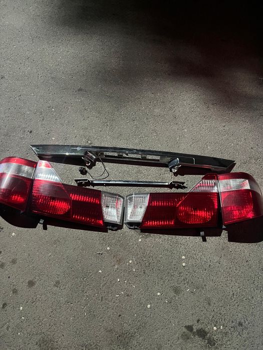Toyota Alphard запчасти