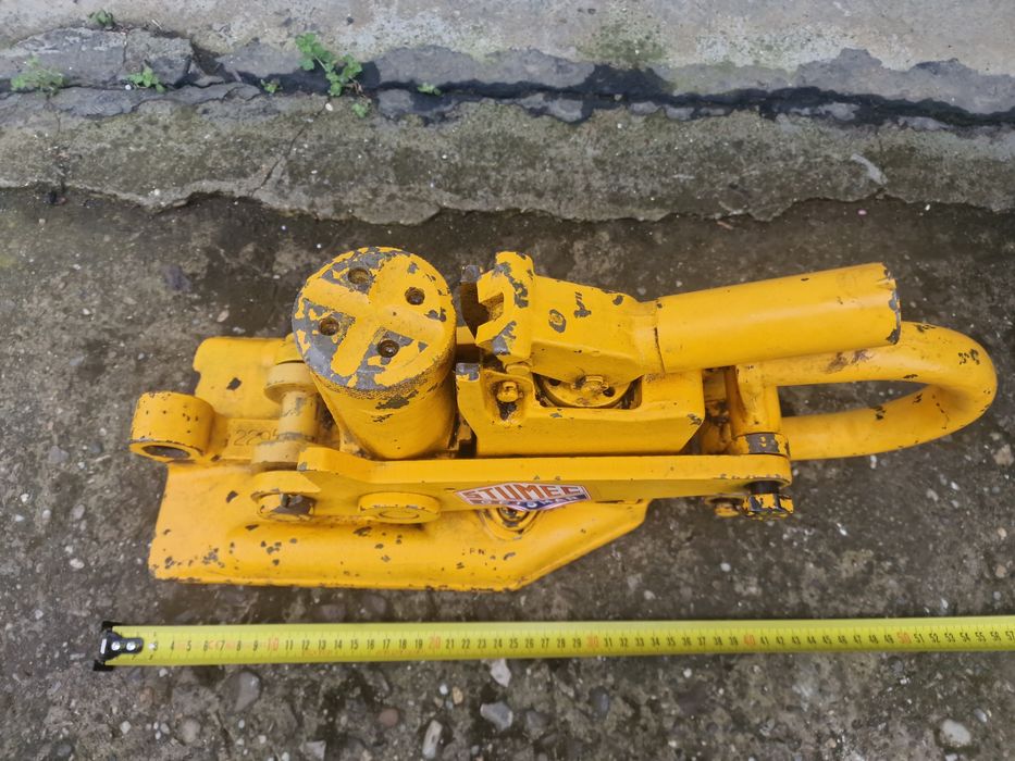 Cric hidraulic STUMEC GEISMAR cai ferate