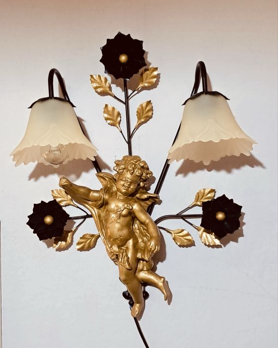 Луксозен стенен аплик с ангел – бароков стил, позлатена