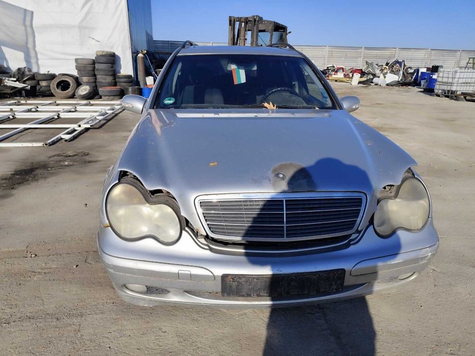 Mercedes-Benz C 180 W203 - 129к.с - 2001г. на части