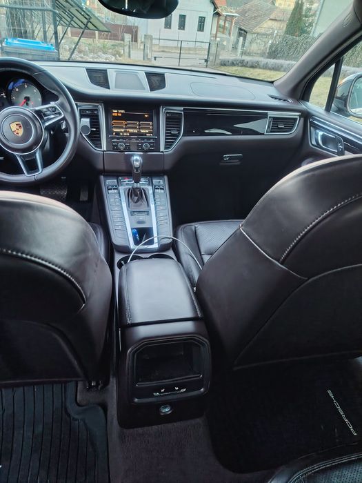PORSCHE Macan 0 — imagine 5
