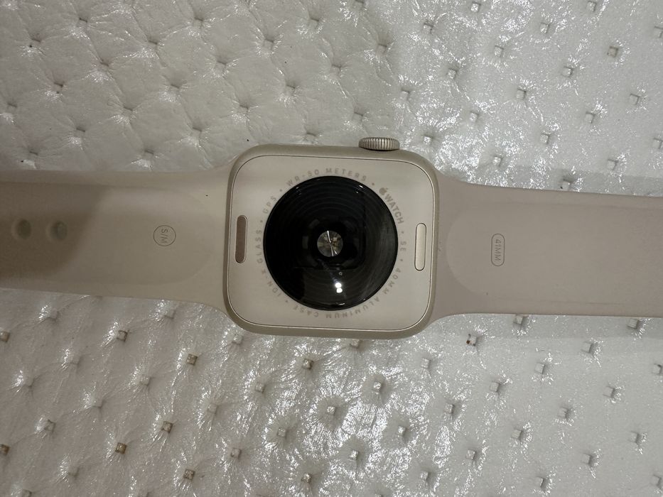 Часы Apple watch SE 40 mm