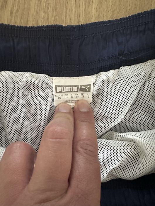 Pantaloni scurti baie PUMA, marime XS, stare foarte buna
