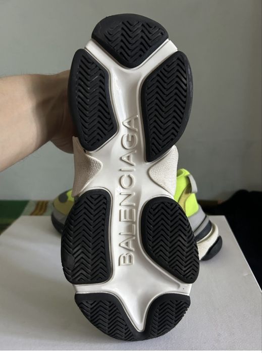Balenciaga Triple S