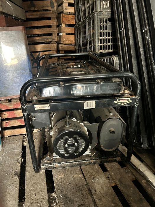 Генератор бензиновый