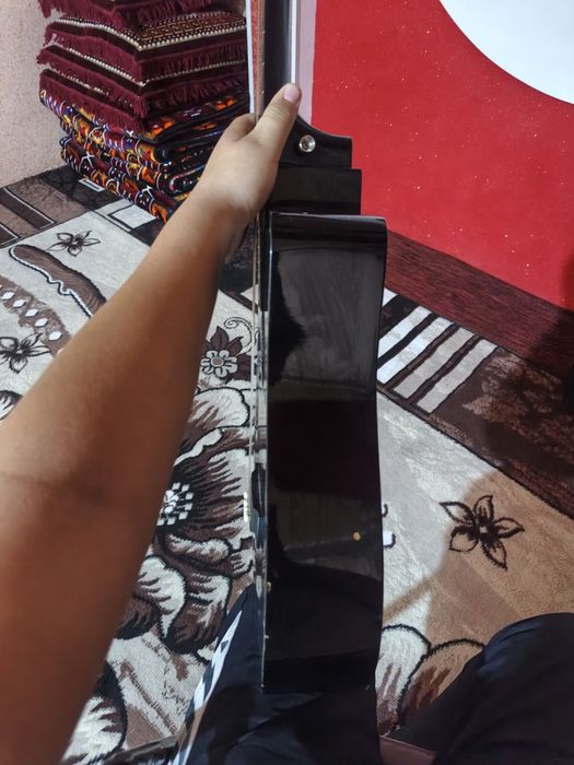 Gitara nomi: FANTE  modeli: FT38