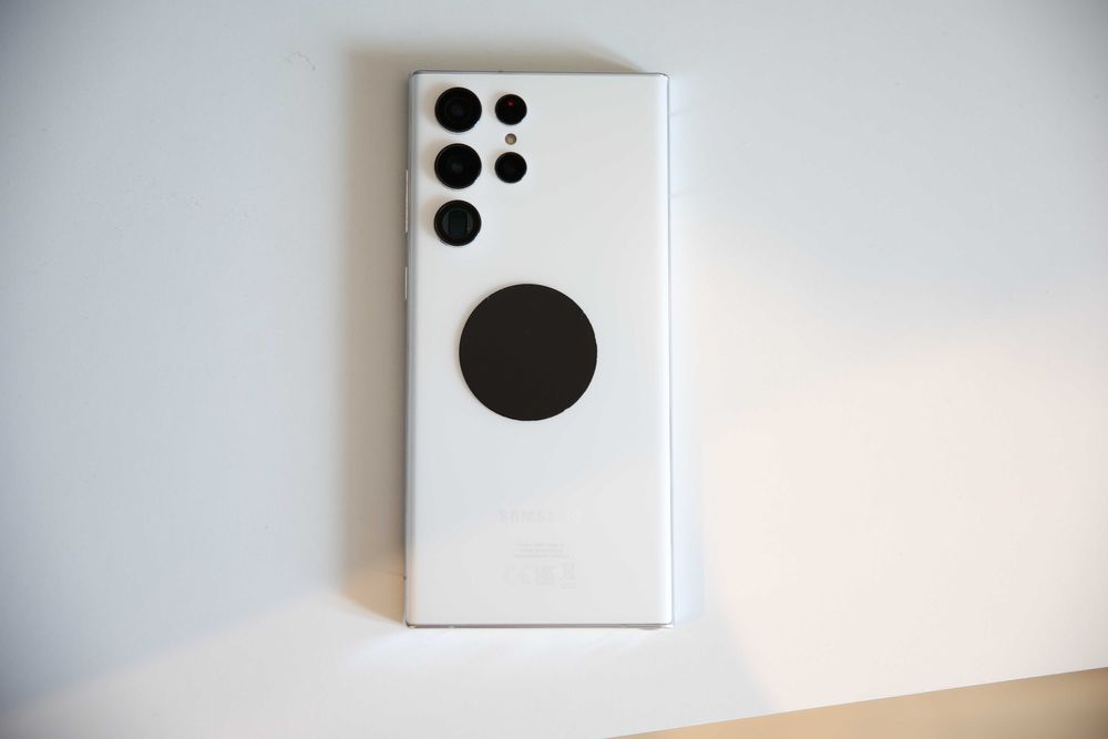 Samsung Galaxy S22 Ultra 5G Dual Sim + eSim - 256GB - 12 GB RAM - Phantom White